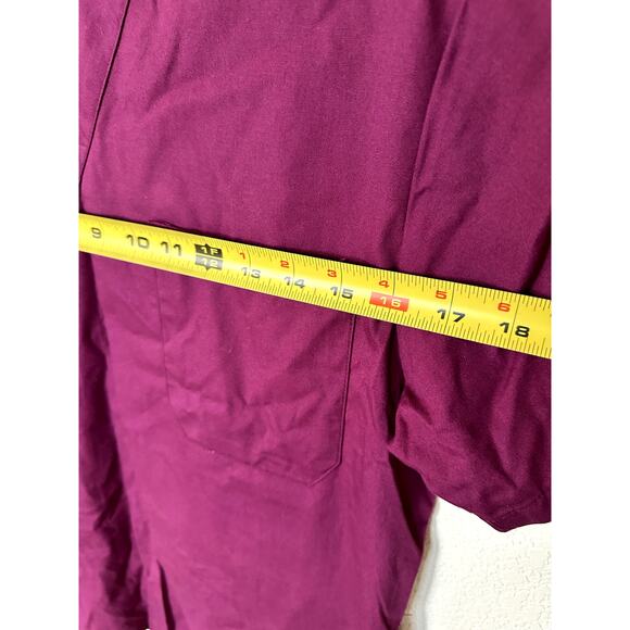 Dickies EDS Signature Scrub Top Women’s XS – Style 83706 Wine Color – V-Neck - Picture 7 of 10